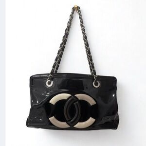 Chanel Black Patent Leather Handbag